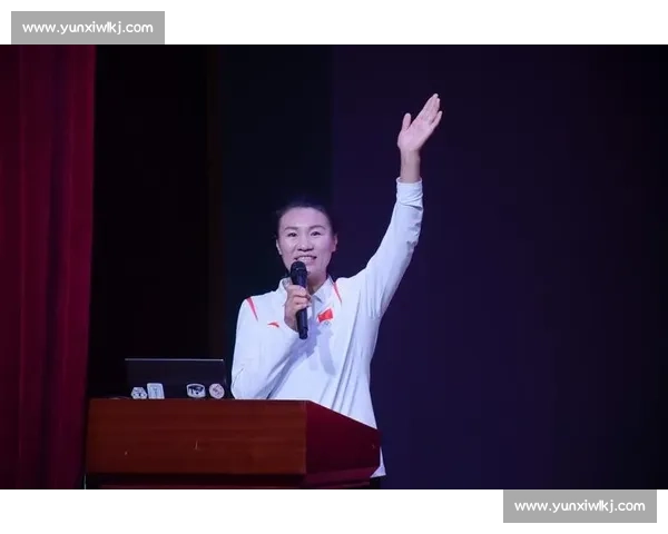 柔道冠军的成长之路与赛场荣耀背后的坚持与智慧